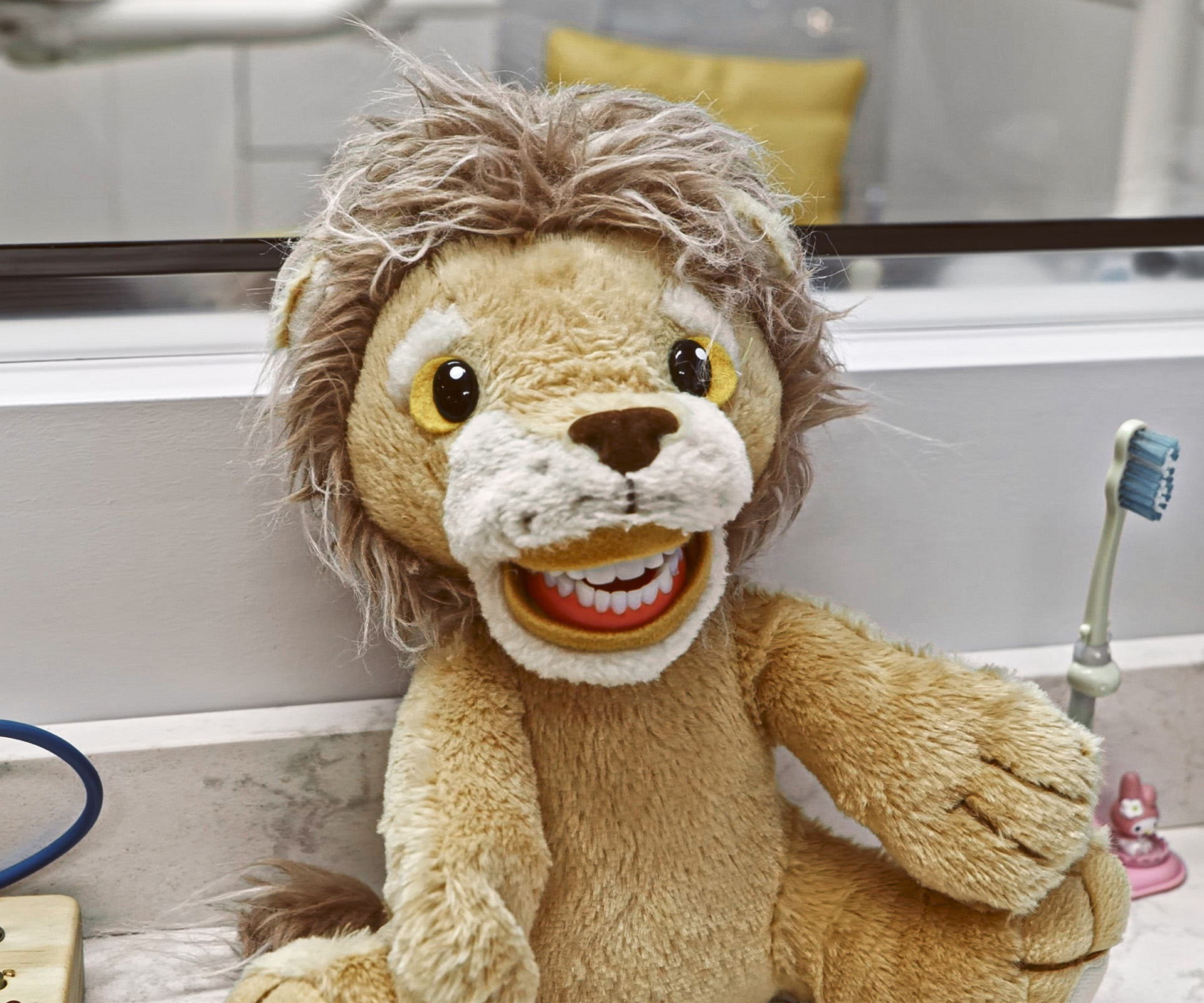 Broken Tooth Repair Dentist Near Me